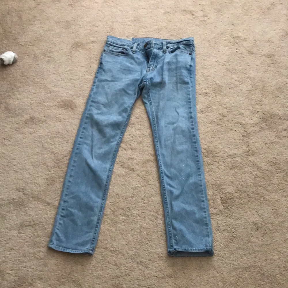 Hollister skinny jeans.